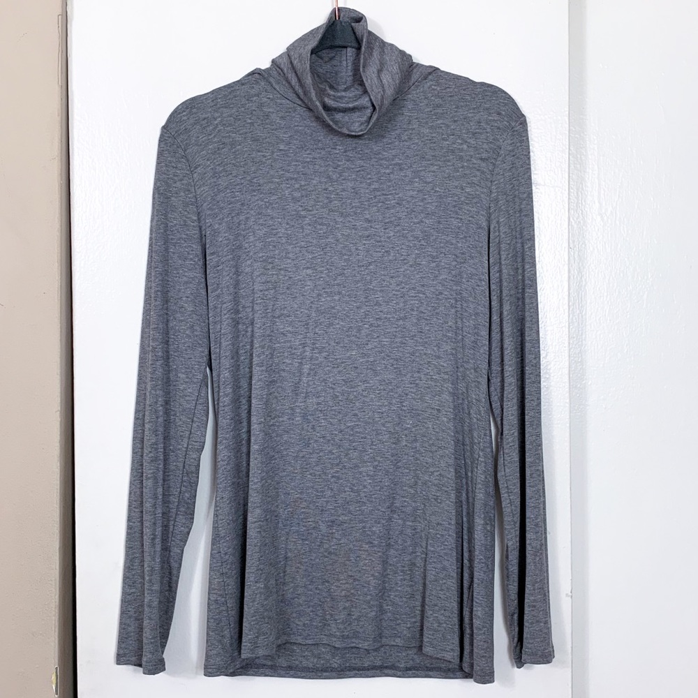 Lock & Love Gray Turtleneck Top